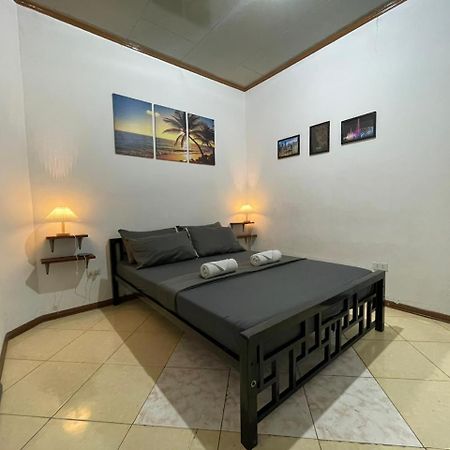 מואלבואל Ohlala Hostel מראה חיצוני תמונה