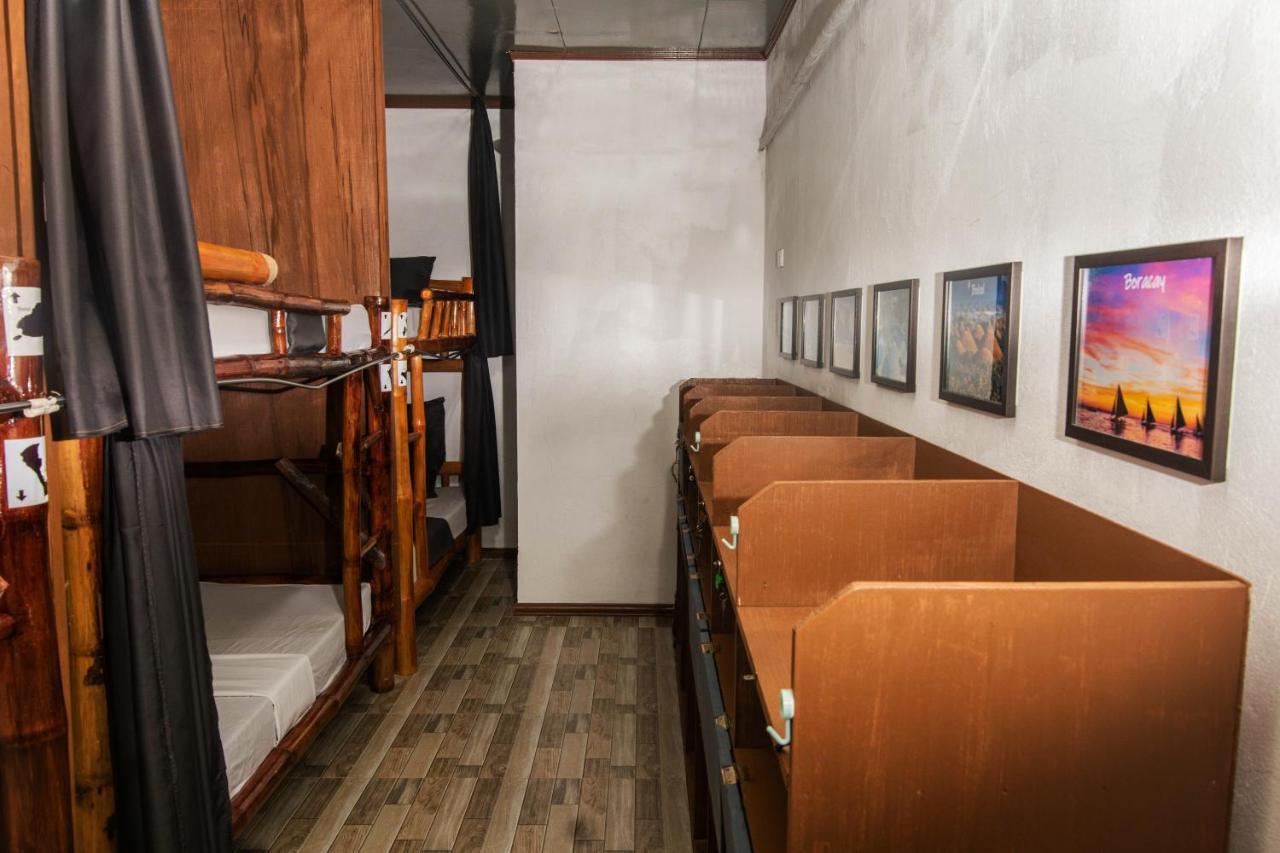 מואלבואל Ohlala Hostel מראה חיצוני תמונה
