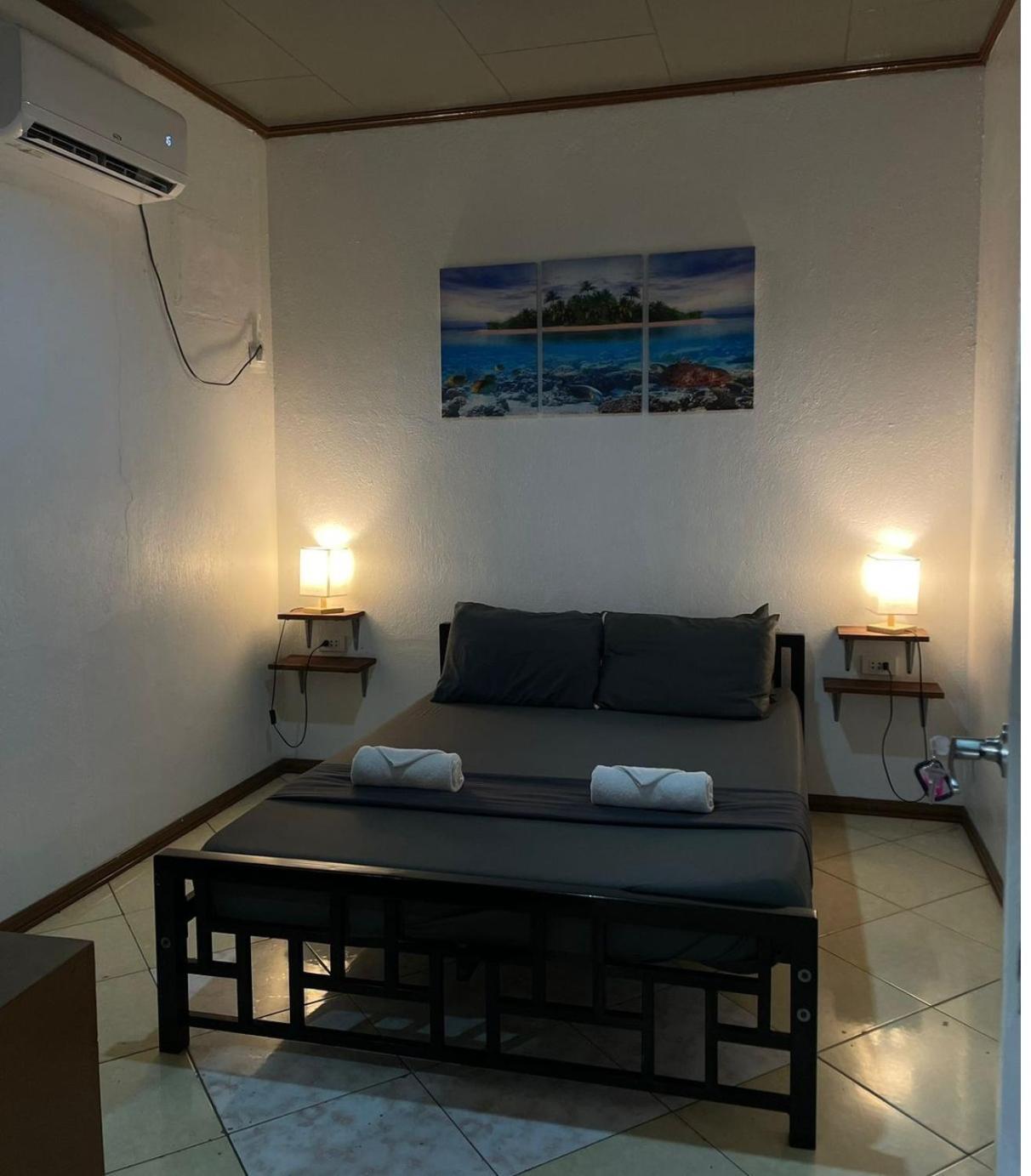 מואלבואל Ohlala Hostel מראה חיצוני תמונה